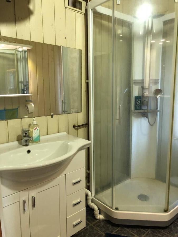 Beautiful 3 Bed Cottage In Ytteroy With Seaview Bagian luar foto