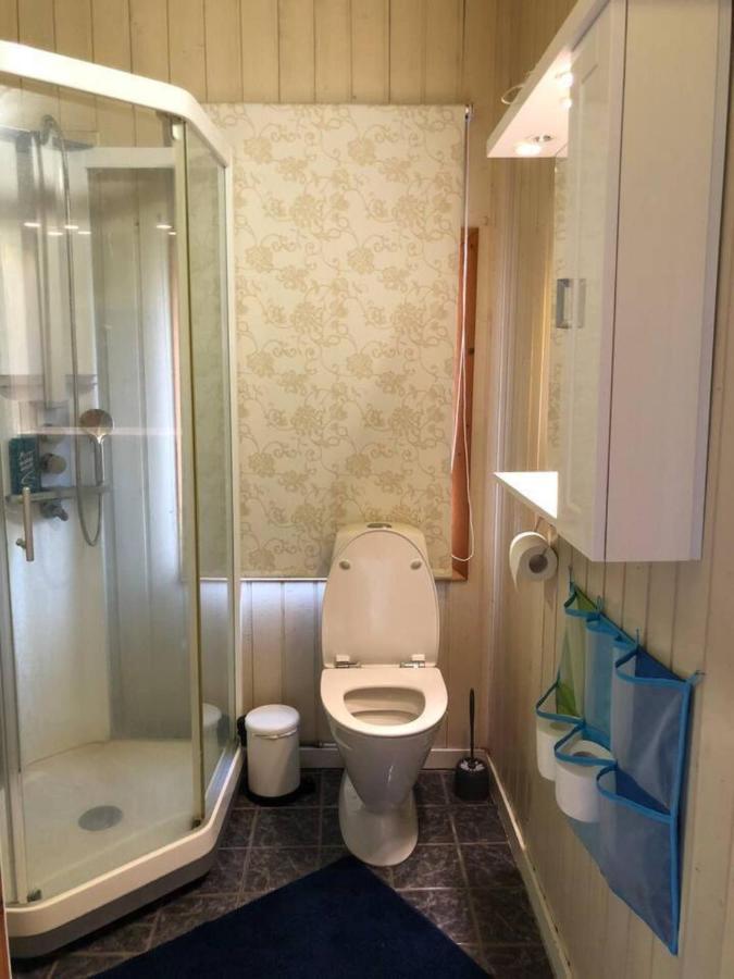 Beautiful 3 Bed Cottage In Ytteroy With Seaview Bagian luar foto